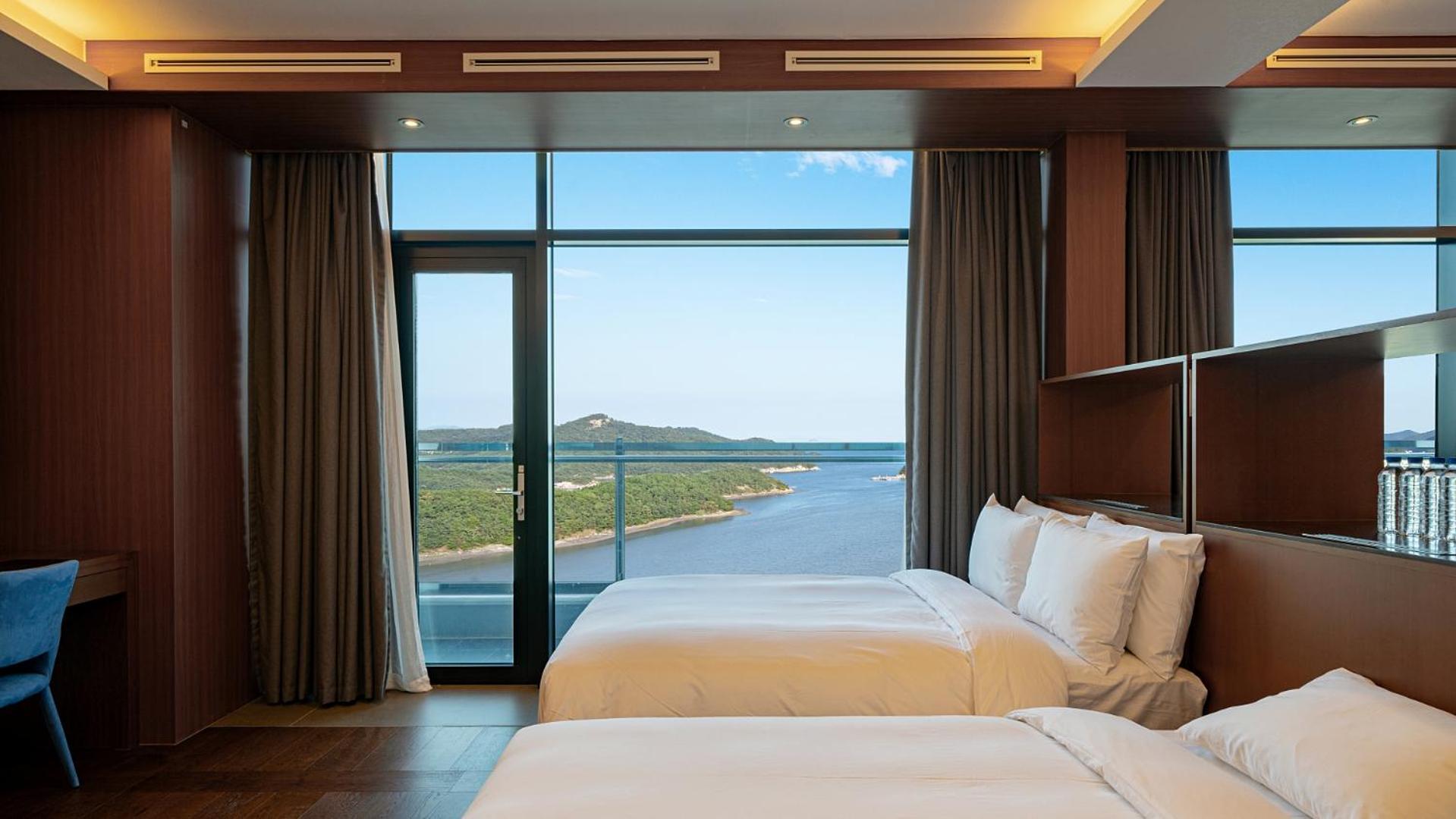 Hotel Jcs Yeosu Extérieur photo