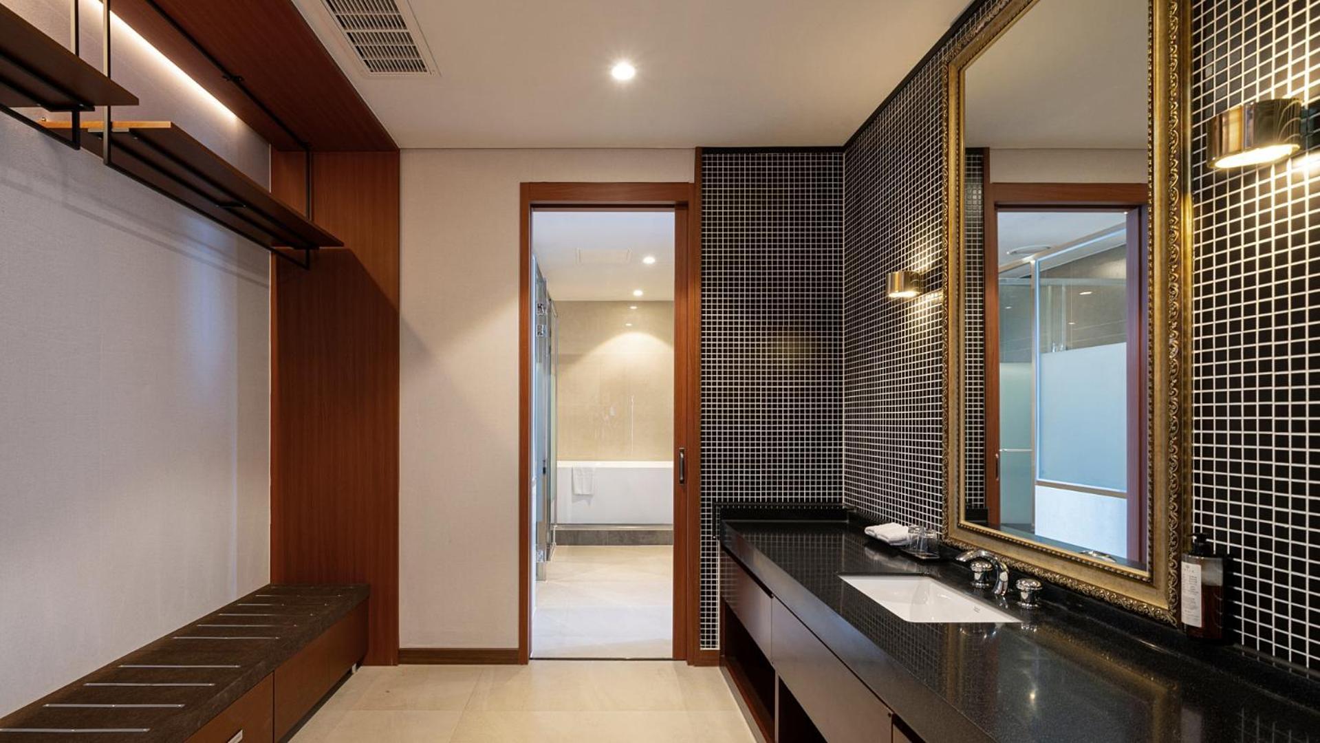 Hotel Jcs Yeosu Extérieur photo