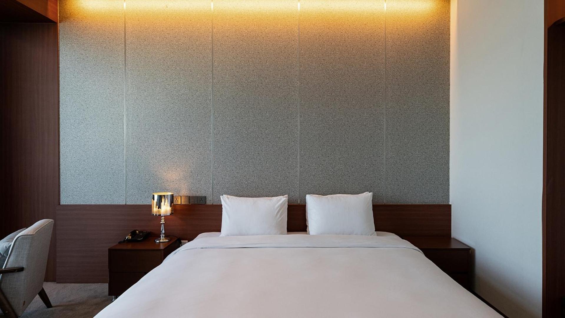 Hotel Jcs Yeosu Extérieur photo